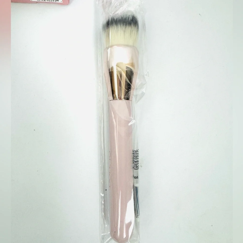 NEW Doll 10 TCE Powder, Bag & Brush